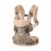 BabyBjörn One Draagzak -Babyreisuitrusting babybj rn one draagzak beige luipaard